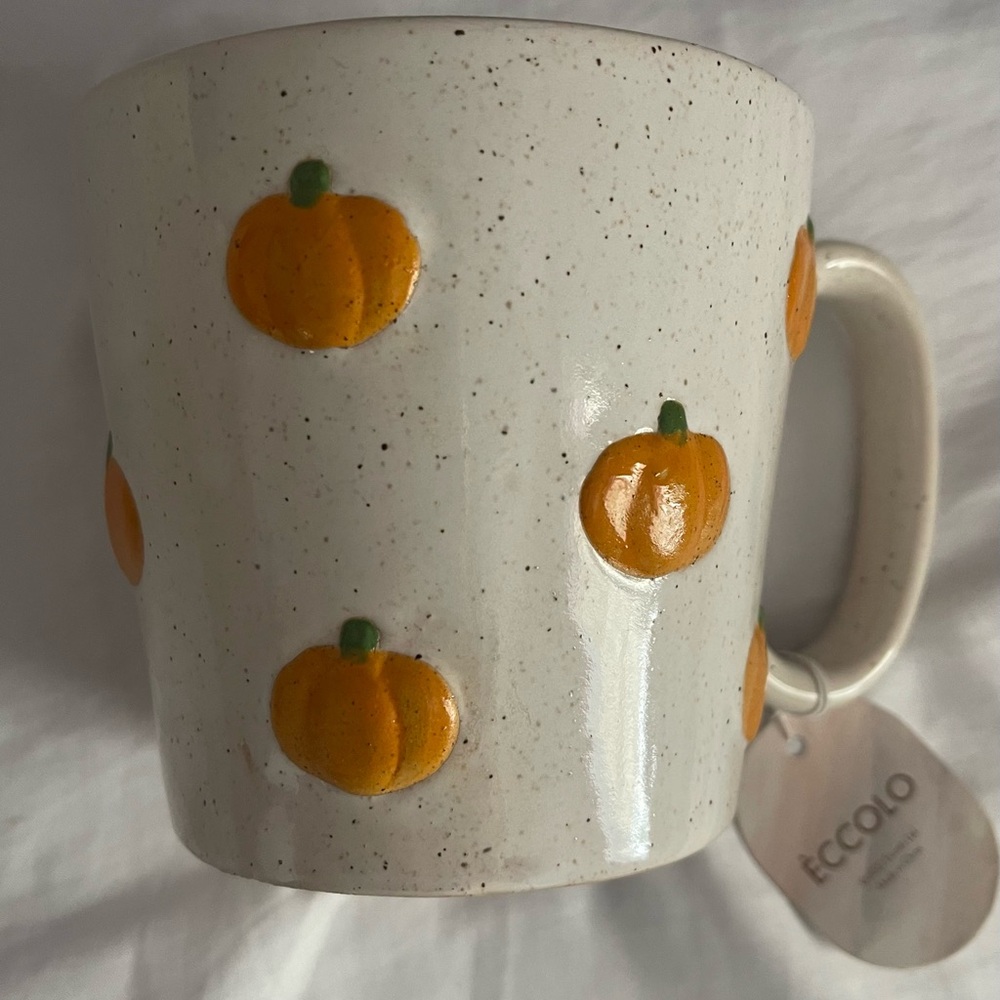 Speckled Mug with Pumpkin Design